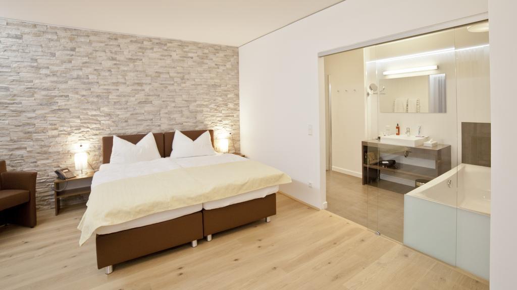 Hotel Wallern Garni Wallern an der Trattnach Bilik gambar