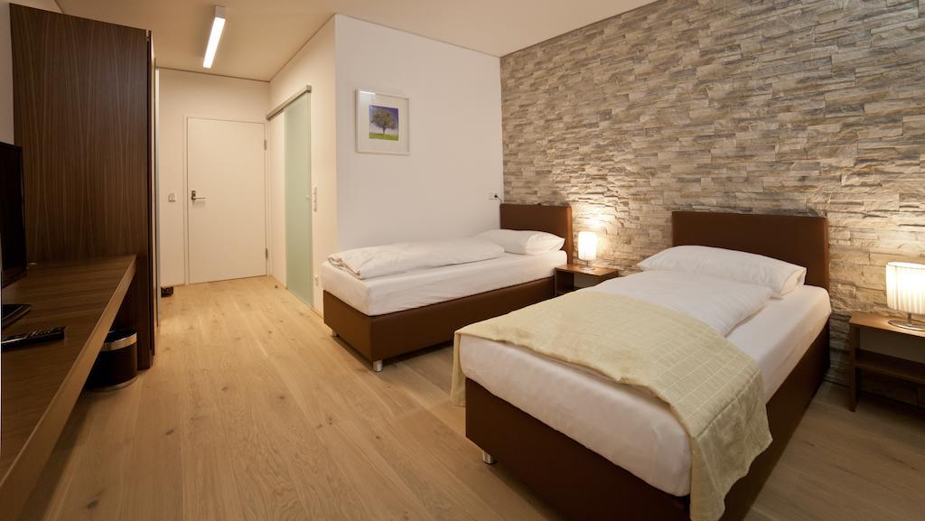 Hotel Wallern Garni Wallern an der Trattnach Bilik gambar